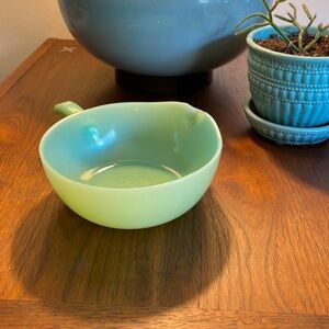 Fire King Jadeite single spout skillet